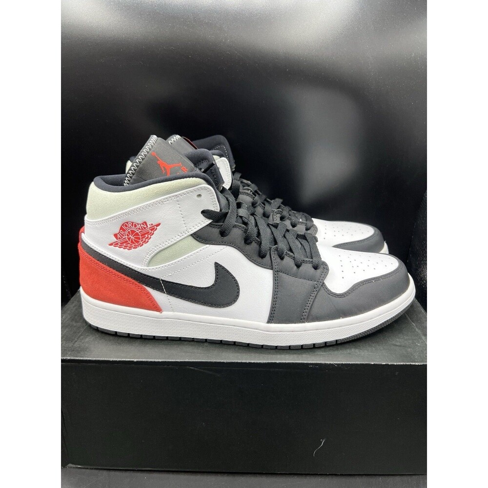 Air Jordan 1 Mid 'Red Black Toe' Men’s Size 13 (852542-100) VNDS OG ALL CLEAN! - Picture 4 of 16
